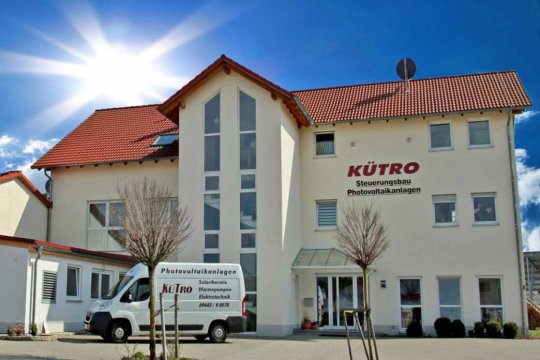 KÜTRO-GmbH-Co-KG-Firmengebäude.jpg